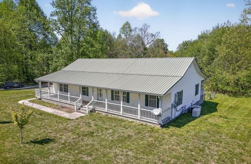 3209 Coal Bank Rd, Sparta, TN, 38583-2845 | Card Image
