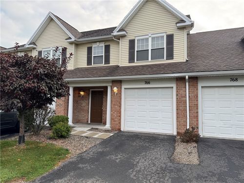 768 Royal Sunset Dr, Webster, NY, 14580-2566 | Card Image