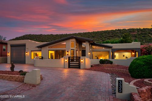 335 Saddlerock Cir, Sedona, AZ, 86336-5712 | Card Image