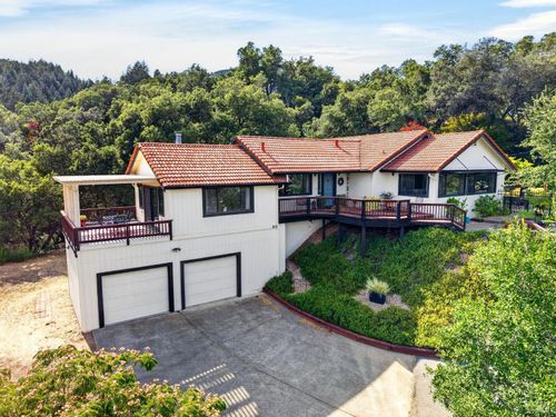 275 Kerry Lane, Cloverdale, CA, 95425 | Card Image