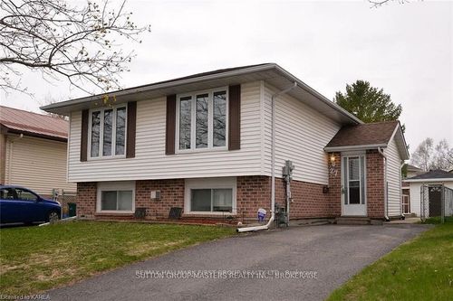 27 Dauphin Ave, Kingston, ON, K7K6B2 | Card Image