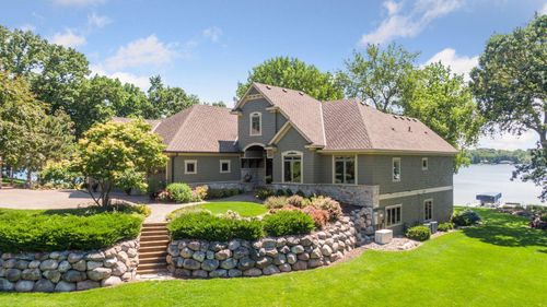 12795 Ozark Trl N, Stillwater, MN, 55082-8518 | Card Image