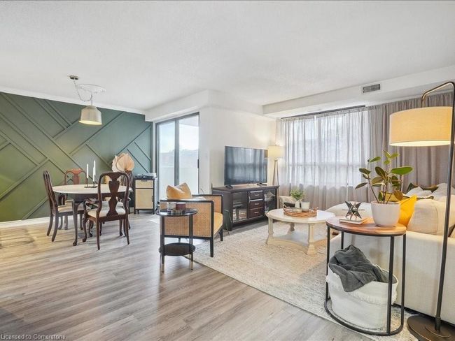 504 - 432 Main St E, House attached with 2 bedrooms, 2 bathrooms and 1 parking in Hamilton ON | Image 5