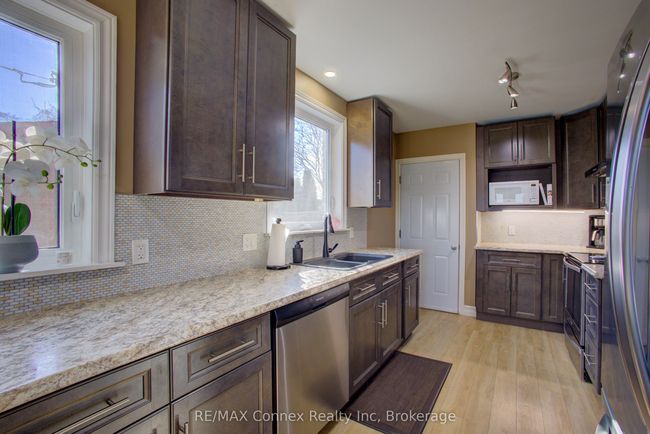 20 Laverne Ave, House other with 4 bedrooms, 2 bathrooms and 5 parking in Guelph ON | Image 10