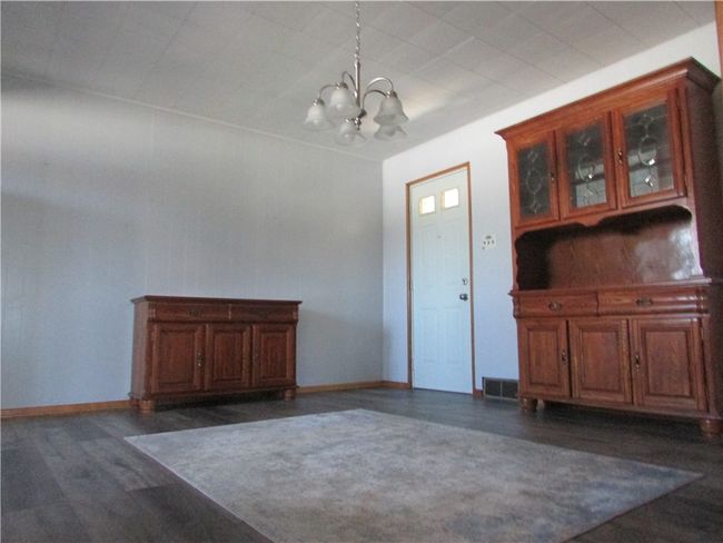 419 Chicora St, House other with 2 bedrooms, 2 bathrooms and 1 parking in East Mc Keesport PA | Image 10