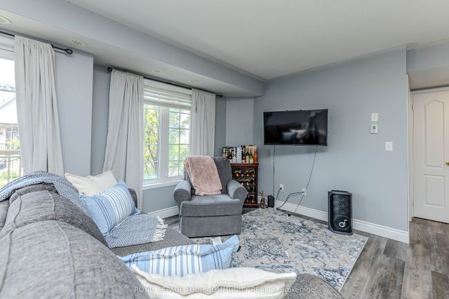 5 - 149 Isaac Devins Blvd, Condo with 2 bedrooms, 1 bathrooms and null parking in Toronto ON | Image 17