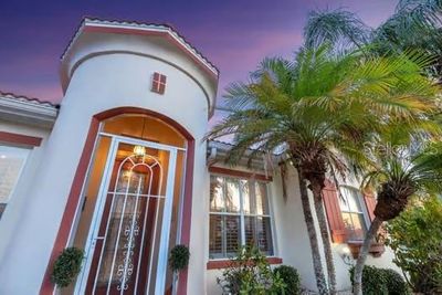 1115 Signature Drive, House other with 3 bedrooms, 3 bathrooms and null parking in SUN CITY CENTER FL | Image 3