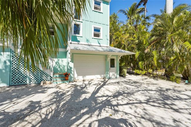 111 Faubel St, House other with 3 bedrooms, 3 bathrooms and null parking in Siesta Key FL | Image 18
