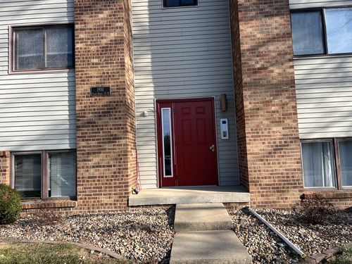apt-31-1916 Tracy Dr, Bloomington, IL, 61704-7380 | Card Image