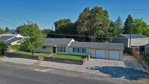 4707 W Wellesley Ave, Spokane, WA, 99205-1975 | Card Image