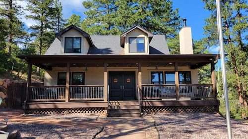 8946 Cottonwood Ln, Beulah, CO, 81023-9796 | Card Image