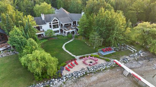 2827 Merrill Dr, East Jordan, MI, 49727-9030 | Card Image