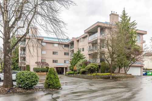 {{alt}} | Card Image