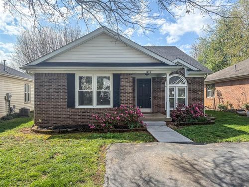 1635 Pleasant Way, Bowling Green, KY, 42104-6323 | Card Image