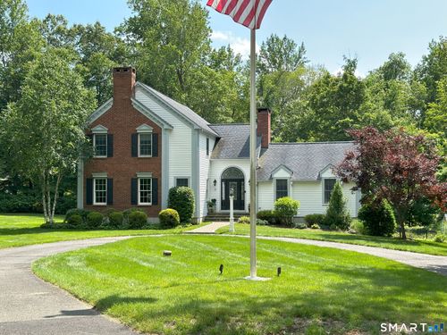 11 Van Campen Ln, Bethel, CT, 06801-2937 | Card Image