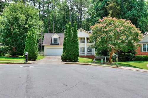 2983 Trotters View Way, Snellville, GA, 30039-6233 | Card Image