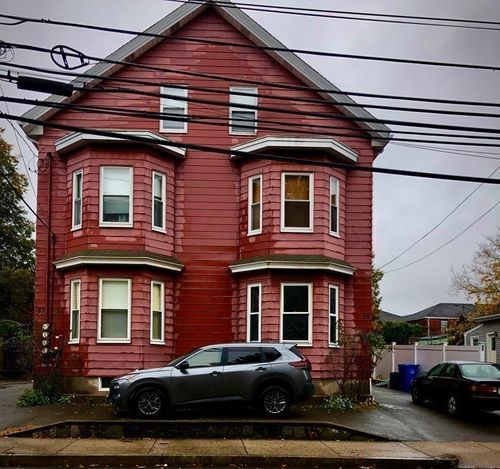 1-85 Pine St, Waltham, MA, 02453-5379 | Card Image