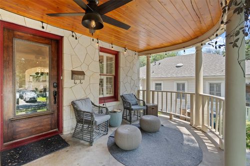 2106 Kenwood Ave, Austin, TX, 78704-4440 | Card Image