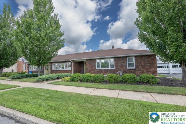 233 Pershing Blvd, Home with 0 bedrooms, 0 bathrooms and 6 parking in Whitehall PA | Image 5