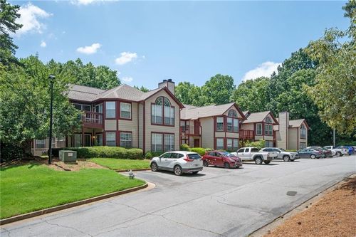 915 Wentworth Ct, Alpharetta, GA, 30022-5380 | Card Image