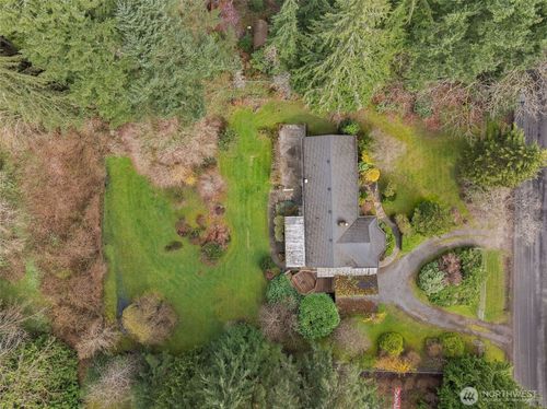 20025 166th Ave Ne, Woodinville, WA, 98072-7057 | Card Image