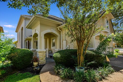 4545 Golf Vista Dr, Austin, TX, 78730-3561 | Card Image