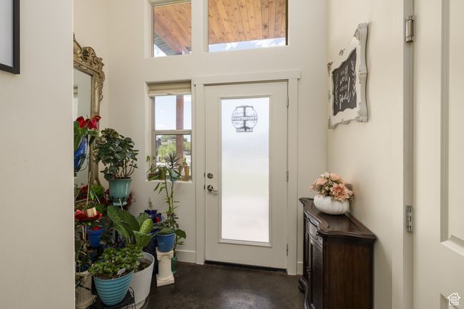 1018 Valley View Ct, House other with 5 bedrooms, 3 bathrooms and 2 parking in Moab UT | Image 4