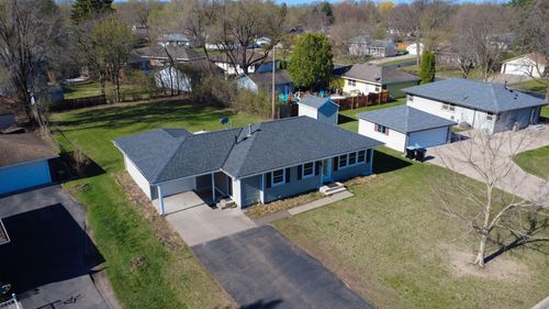 2924 116th Ave Nw, Coon Rapids, MN, 55433-2844 | Card Image