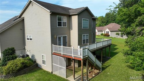 1059 Wolf Creek Ct, Staunton, IL, 62088-1087 | Card Image