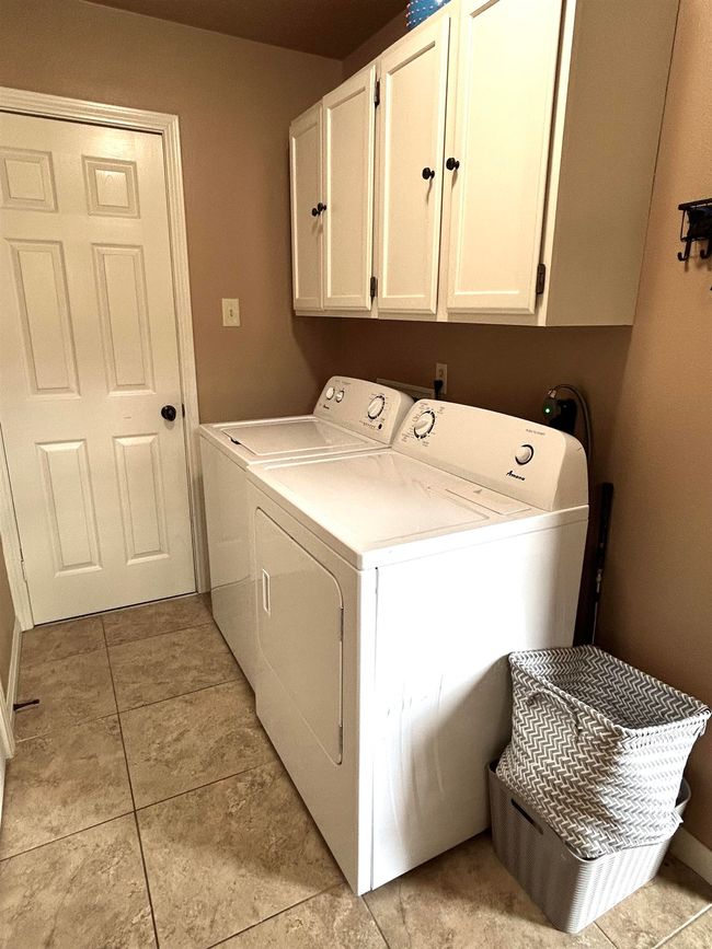 1340 Fenwick Cir, House other with 4 bedrooms, 3 bathrooms and null parking in Beaumont TX | Image 31
