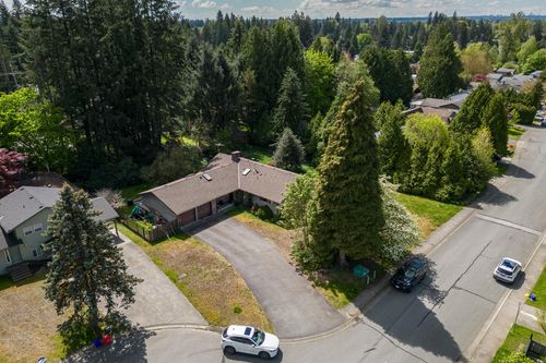 21190 Glenwood Ave, Maple Ridge, BC, V2X8K5 | Card Image