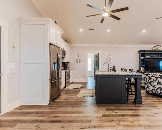 837 Wightman St, House other with 3 bedrooms, 3 bathrooms and 2 parking in Matagorda TX | Image 21