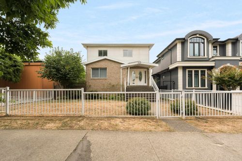 1038 E 51st Ave, Vancouver, BC, V5X1E7 | Card Image