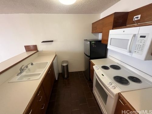 apt-3508-60 Beretania St, Honolulu, HI, 96817-4763 | Card Image