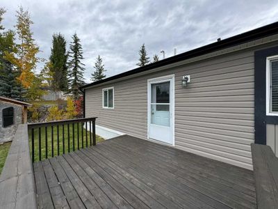 28 - 851 63 St, Home with 3 bedrooms, 2 bathrooms and 2 parking in Edson AB | Image 3