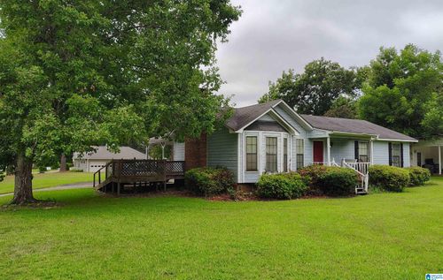 1944 Walker Dr, Fultondale, AL, 35068-4018 | Card Image