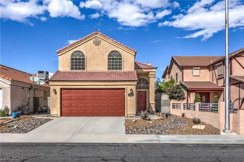 6140 Warm River Rd, Las Vegas, NV, 89108-1758 | Card Image