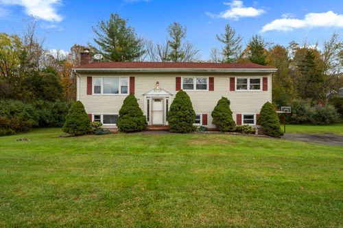 131 Pocono Rd, Brookfield, CT, 06804-2012 | Card Image