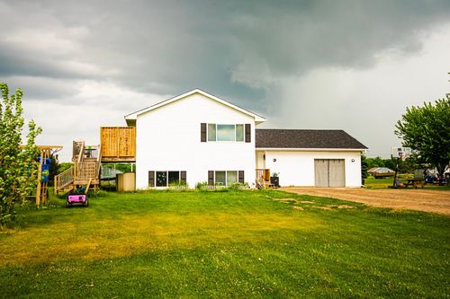 1616 Evergreen Dr, Ogilvie, MN, 56358-4507 | Card Image