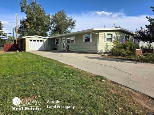 75 Honeysuckle St, Casper, WY, 82604-4046 | Card Image