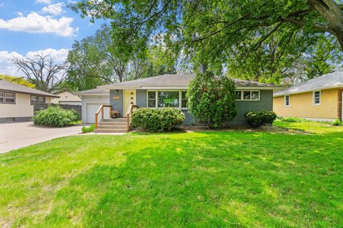 1354 Judith Ave, Roseville, MN, 55113-1705 | Card Image