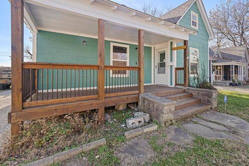 722 W Brower St, Springfield, MO, 65802-4011 | Card Image