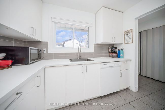 24 Jackman Dr, House other with 5 bedrooms, 2 bathrooms and 5 parking in Brampton ON | Image 25