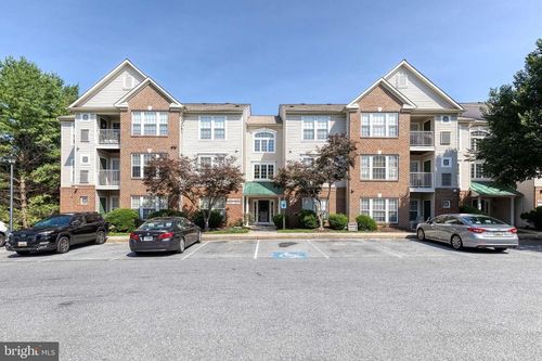 3021 Hunting Ridge Dr, OWINGS MILLS, MD, 21117-5060 | Card Image