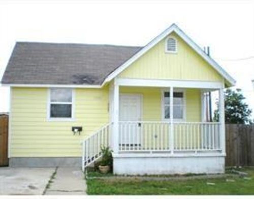 5330 Venus St, New Orleans, LA, 70122-5161 | Card Image
