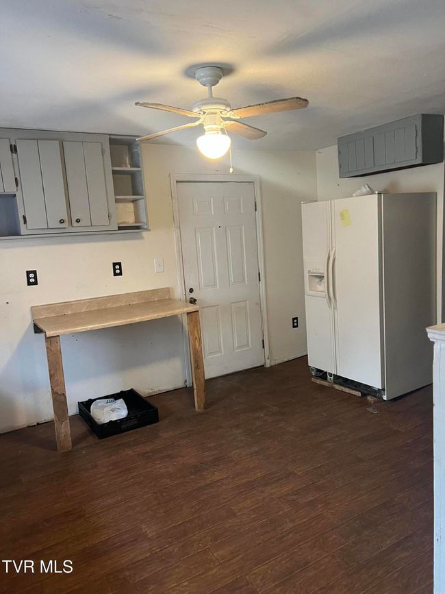 4315 Randall Rd, House other with 5 bedrooms, 2 bathrooms and null parking in Appalachia VA | Image 7