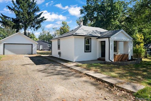 1588 Ladd Rd, Wolverine Lake, MI, 48390-3044 | Card Image