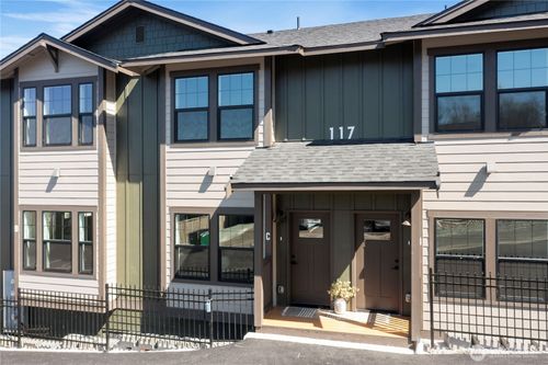 c-117 Orchard Ave S, Eatonville, WA, 98328 | Card Image