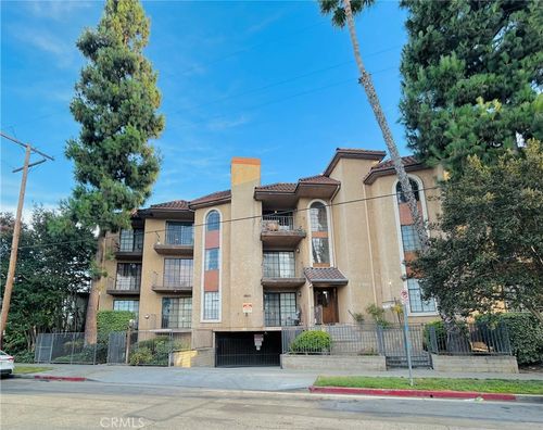 306-18600 Clark St, Tarzana, CA, 91356 | Card Image