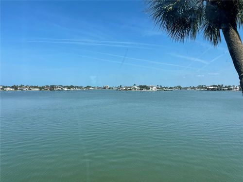 apt-203-7910 Sun Island Dr S, South Pasadena, FL, 33707-4451 | Card Image